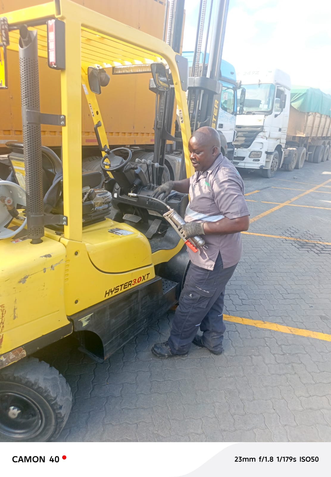 Forklift full service